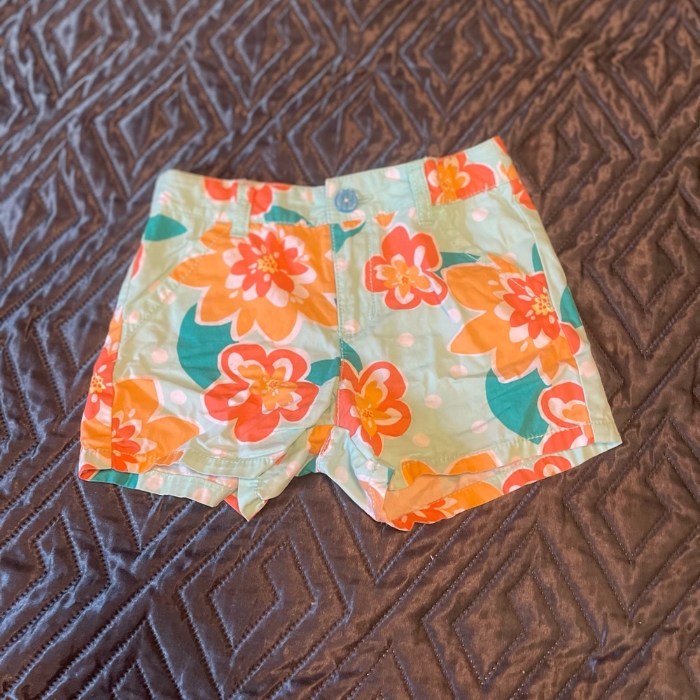 NWOT Gymboree floral shorts girls size 5
